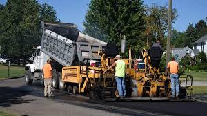 Best Concrete Driveway Installation  in Toluca, IL